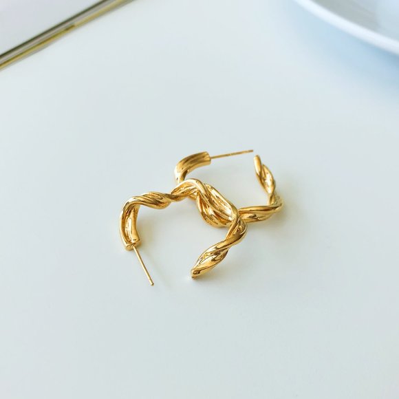 Gold Twisted Hoop Earrings - Picture 4 of 5